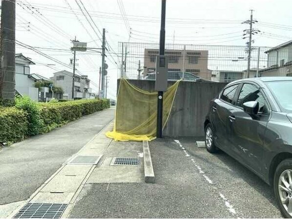 サープラスゆたか台の物件内観写真